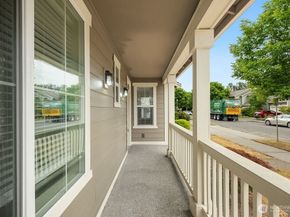 1353 32nd Place NE, Auburn WA 98002