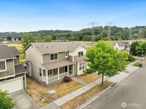1353 32nd Place NE, Auburn WA 98002