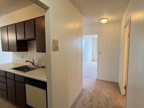 4540 8th Avenue NE 903, Seattle WA 98105
