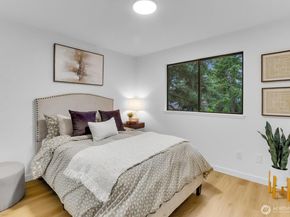 11214 80th Avenue NE, Kirkland WA 98034