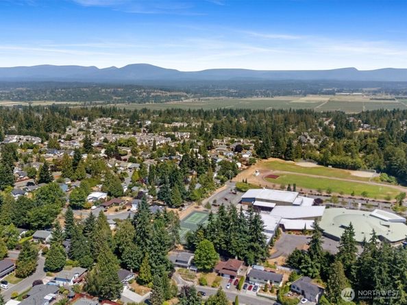2231 102nd Place SE, Everett WA 98208