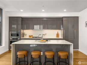1808 Minor Ave 3601, Seattle WA 98101