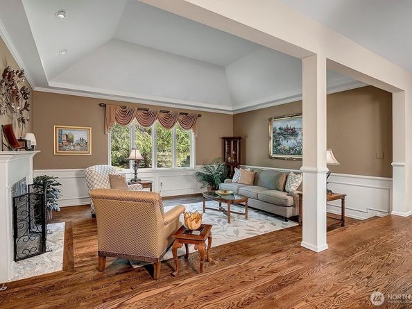 17434 NE 129th Street, Redmond WA 98052