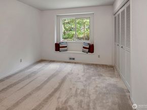 17434 NE 129th Street, Redmond WA 98052