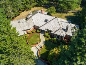 17434 NE 129th Street, Redmond WA 98052