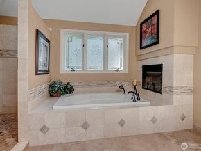 17434 NE 129th Street, Redmond WA 98052