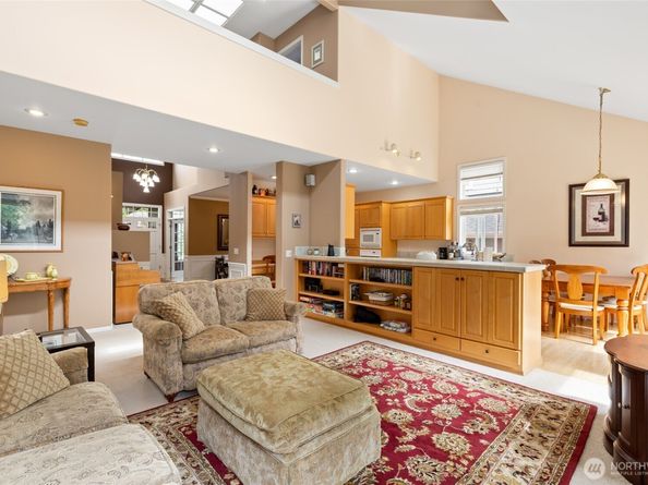 2660 230th Avenue SE, Sammamish WA 98075