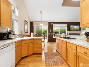 2660 230th Avenue SE, Sammamish WA 98075