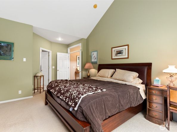 2660 230th Avenue SE, Sammamish WA 98075