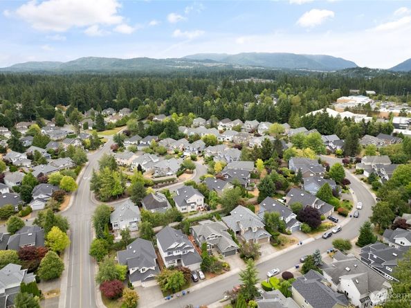 2660 230th Avenue SE, Sammamish WA 98075