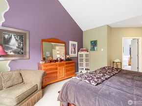 2660 230th Avenue SE, Sammamish WA 98075