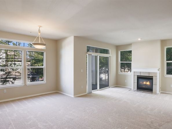 425 S 46th Place E, Renton WA 98055
