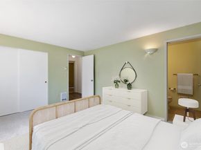 8003 NE 145th Street, Kirkland WA 98034