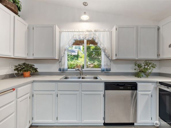 8003 NE 145th Street, Kirkland WA 98034