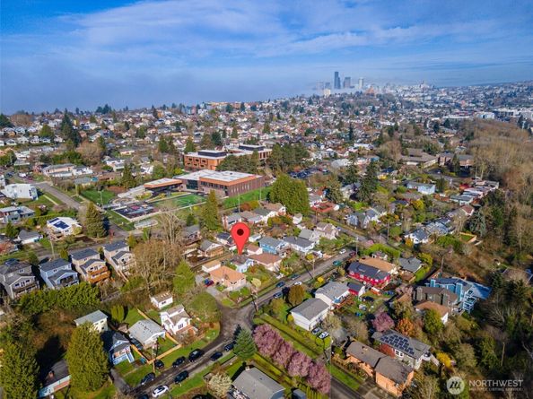 3321 25th Avenue S, Seattle WA 98144