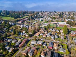 3321 25th Avenue S, Seattle WA 98144