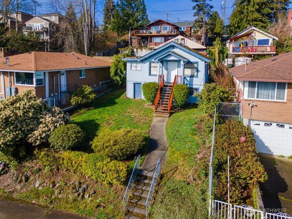 3321 25th Avenue S, Seattle WA 98144