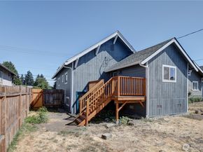 724 4th Street SE, Auburn WA 98002