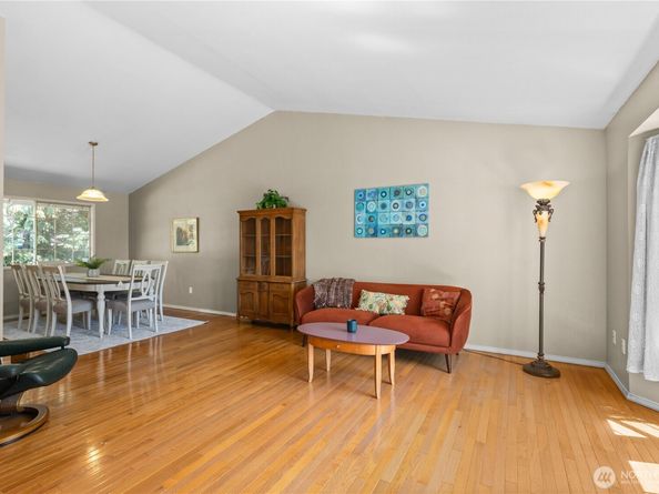 6807 185th Street SW, Lynnwood WA 98037