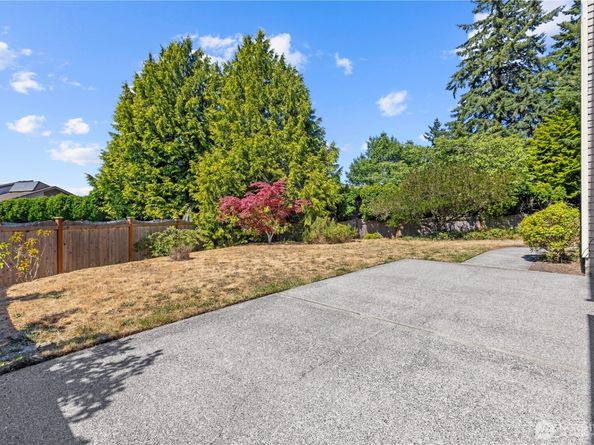 6807 185th Street SW, Lynnwood WA 98037