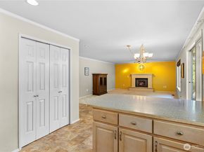6807 185th Street SW, Lynnwood WA 98037
