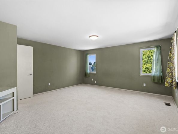 6807 185th Street SW, Lynnwood WA 98037