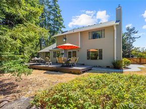 6807 185th Street SW, Lynnwood WA 98037