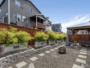 5180 Sinclair Way, Bremerton WA 98312