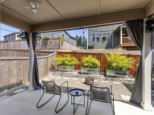 5180 Sinclair Way, Bremerton WA 98312