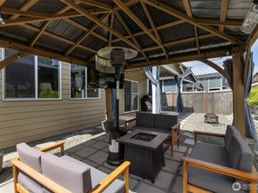 5180 Sinclair Way, Bremerton WA 98312