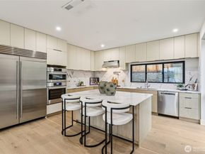 15415 NE 103rd Way, Redmond WA 98052