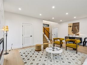 15415 NE 103rd Way, Redmond WA 98052