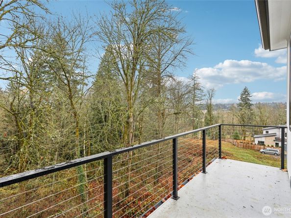 15415 NE 103rd Way, Redmond WA 98052