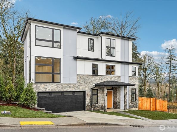 15415 NE 103rd Way, Redmond WA 98052