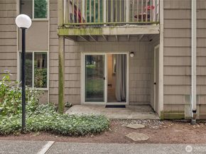 33021 18th Place S E107, Federal Way WA 98003