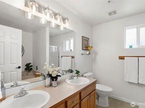 2530 123rd Place SW B, Everett WA 98204