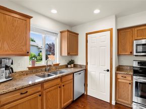 2530 123rd Place SW B, Everett WA 98204
