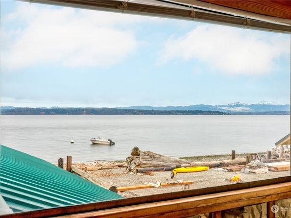 15 U Snoqualmie Avenue, Hat Island WA 98206