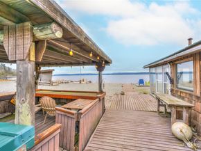 15 U Snoqualmie Avenue, Hat Island WA 98206