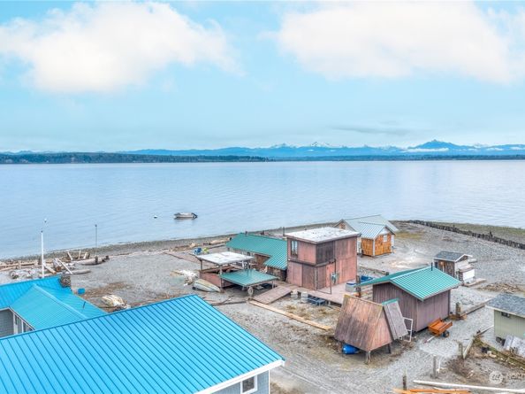 15 U Snoqualmie Avenue, Hat Island WA 98206