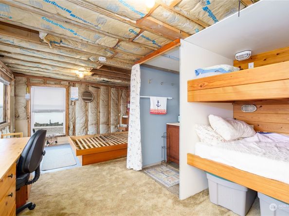 15 U Snoqualmie Avenue, Hat Island WA 98206