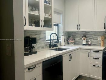 2964 S Carambola Cir S