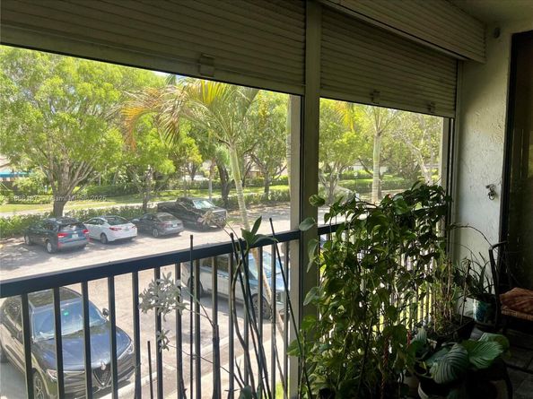 2964 S Carambola Cir S 2039, Coconut Creek FL 33066