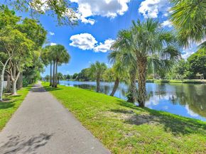 1499 NE 174th St, North Miami Beach FL 33162