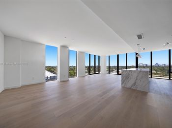 340 W 42 St