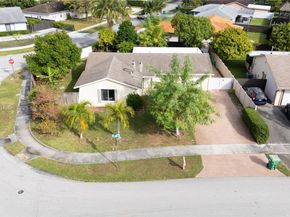 13249 SW 86th Ln, Miami FL 33183