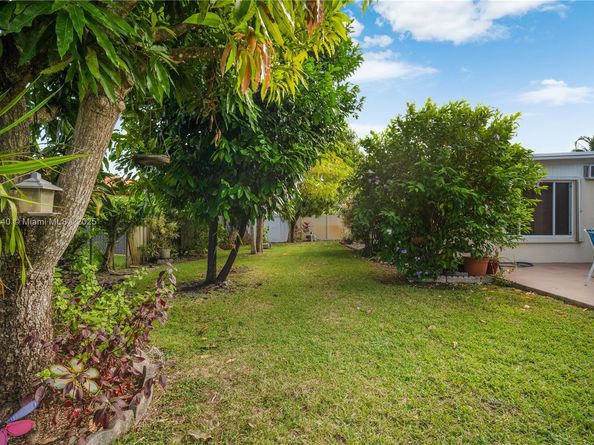 13249 SW 86th Ln, Miami FL 33183