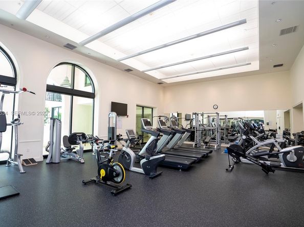 1300 Ponce De Leon Blvd 808, Coral Gables FL 33134