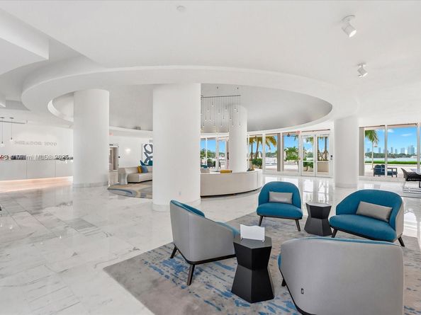 1000 West Ave 920, Miami Beach FL 33139