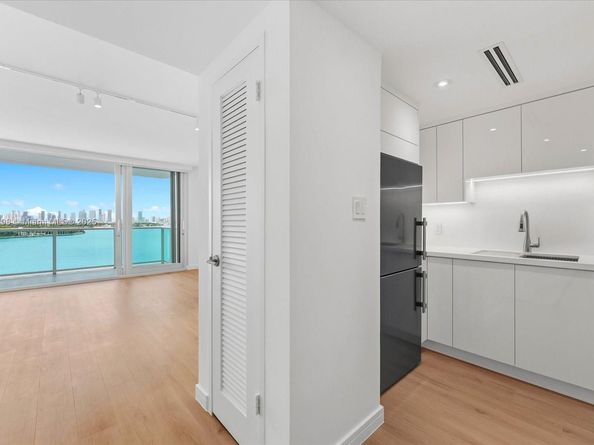 1000 West Ave 920, Miami Beach FL 33139